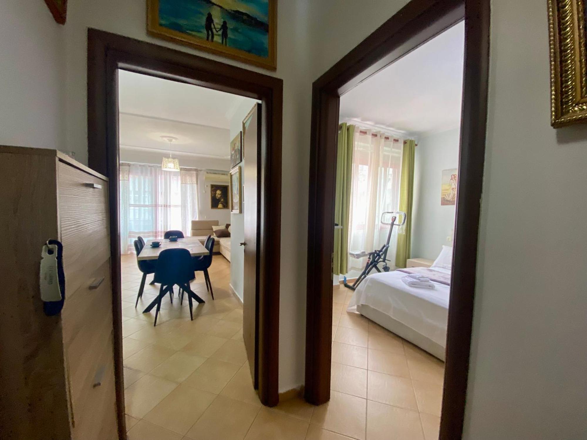 Stay At An Artist'S Place! Tiran Dış mekan fotoğraf